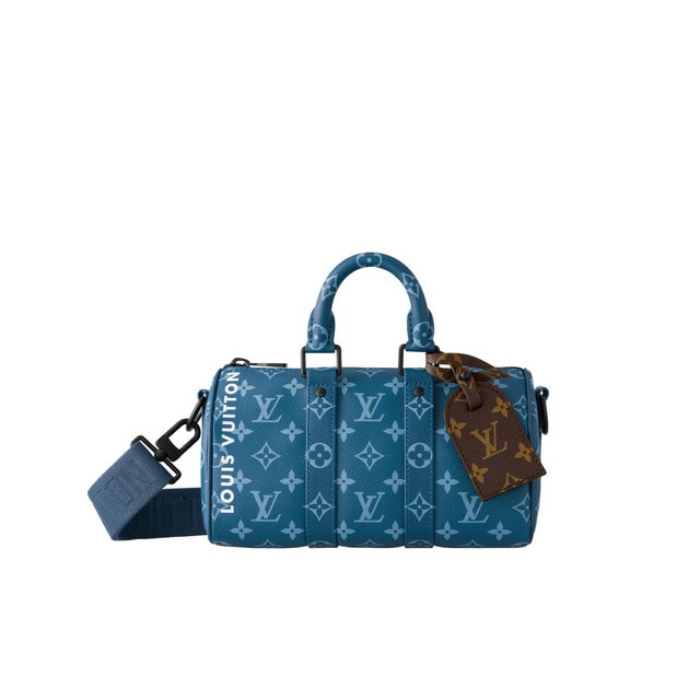 ルイ・ヴィトン LV FALL 2024メンズ・コレクションより、ブルーのモノグラム・キャンバスで仕立てたメンズ新作BAGを発売 | Brand JOY