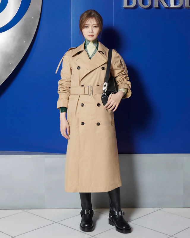 バーバリー BURBERRY 新しい没入型トレンチポップアップに、白石麻衣、上杉柊平、滝沢眞規子、本田響矢 など多彩なゲストが来場 | Brand  JOY