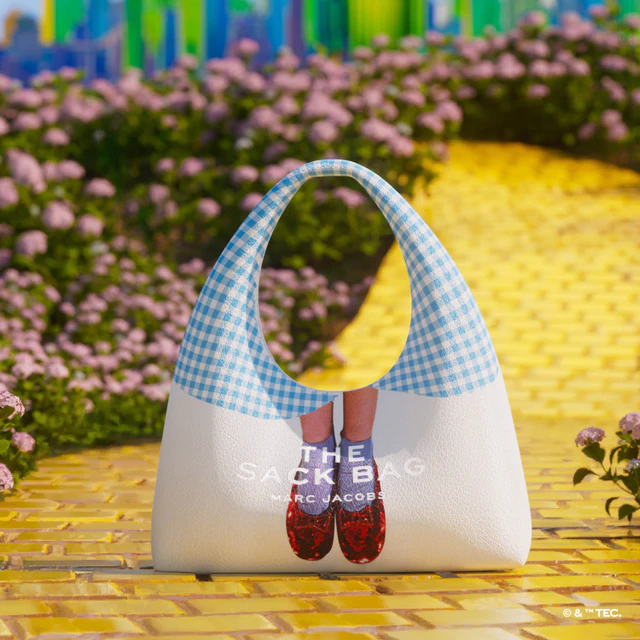 【新品未使用】MARC JACOBS マークジェイコブス バッグ マークジェイコブス MARC JACOBS 「オズの魔法使」の世界観が蘇る