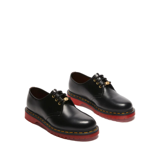 ドクターマーチン イヤーオブスネーク2025年限定品　Dr.Martens ドクターマーチンが2025年の巳年に祝福を贈る特別なコレクション