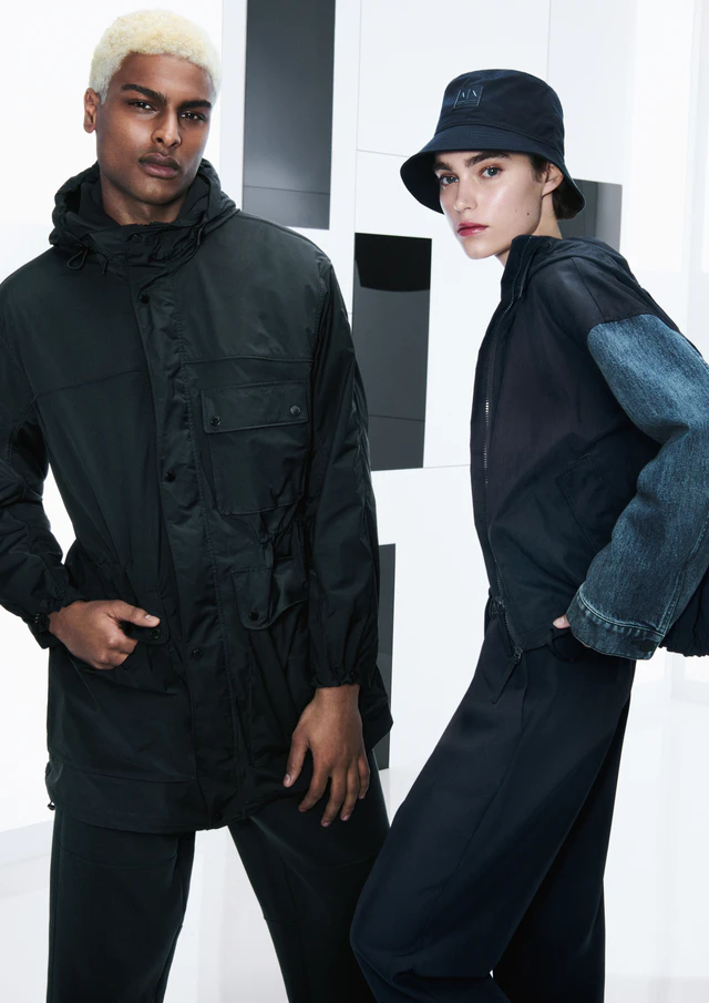 A|X アルマーニ エクスチェンジ アイコニックなブルーを纏う、2025年