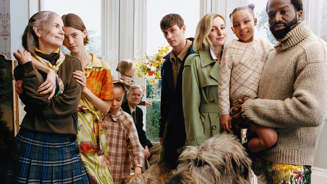 バーバリー Burberry 自然と芸術が息づく英国庭園に敬意を捧げた