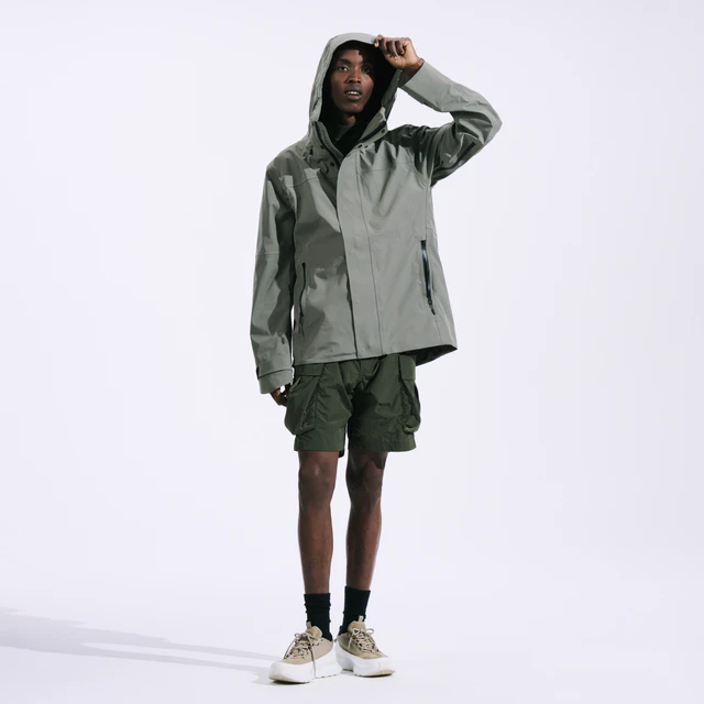 カナダグース Rupert Rain Jacket Black Label / Glacier Trail Sneaker
