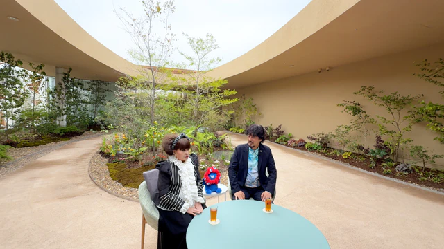 黒柳徹子さんが大阪・関西万博カルティエのウーマンズパビリオンに来館 「UPPER GARDEN」