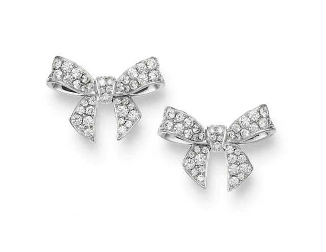 MIKIMOTO　Bow Charm（ボウ チャーム） ピアス