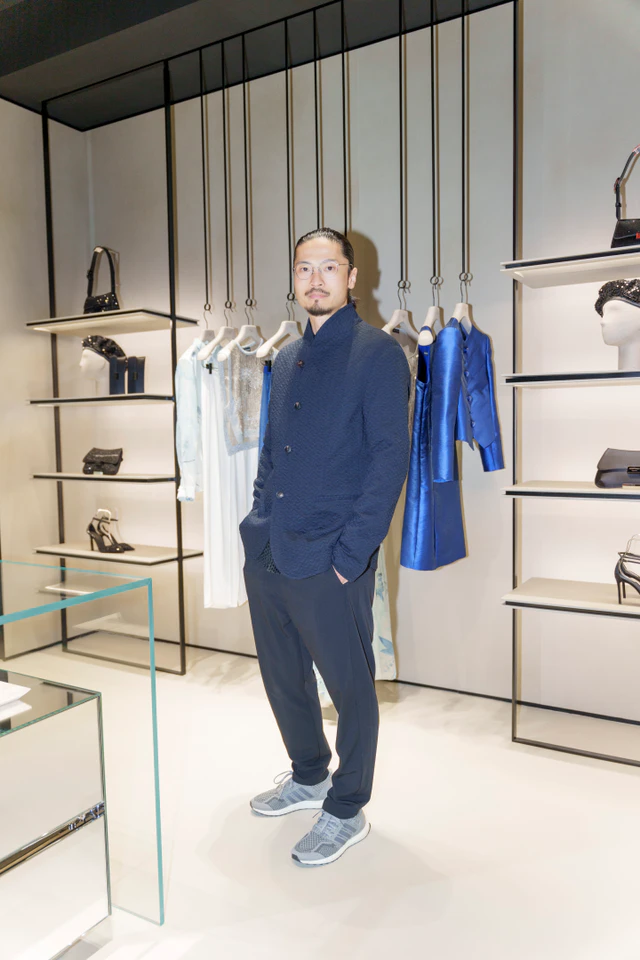 エンポリオアルマーニ銀座店オープニングパーティーの仏師 宮本我休さん