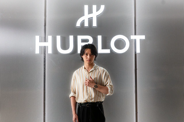 山﨑賢人が登場、ウブロ「ビッグ・バン ナイト」東京で開催