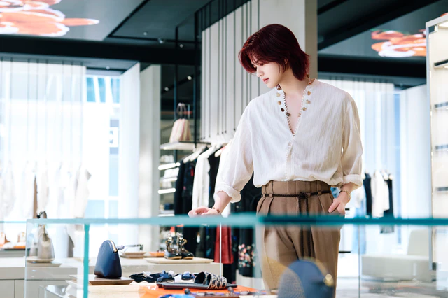 エンポリオ アルマーニ銀座新旗艦店でのINI 松田迅さん