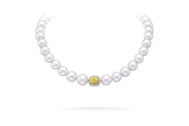 TASAKI オート ジュワイアリー Grâce Éternelle / グラス エテルネル　ネックレス [プラチナ、南洋真珠 白蝶、ダイヤモンド、イエローダイヤモンド]