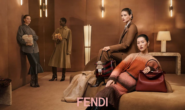 美品 FENDI フェンディ リボンデザイン ジャケット ニットカーディガン フェンディ(FENDI)フェンディ カーディガン カーディガン 衣料品