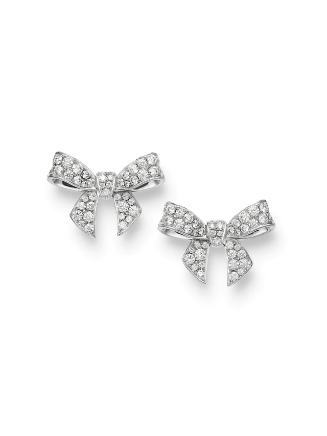 ミキモト 「Bow Charm（ボウ チャーム）」ピアス ダイアモンド・WGK18製