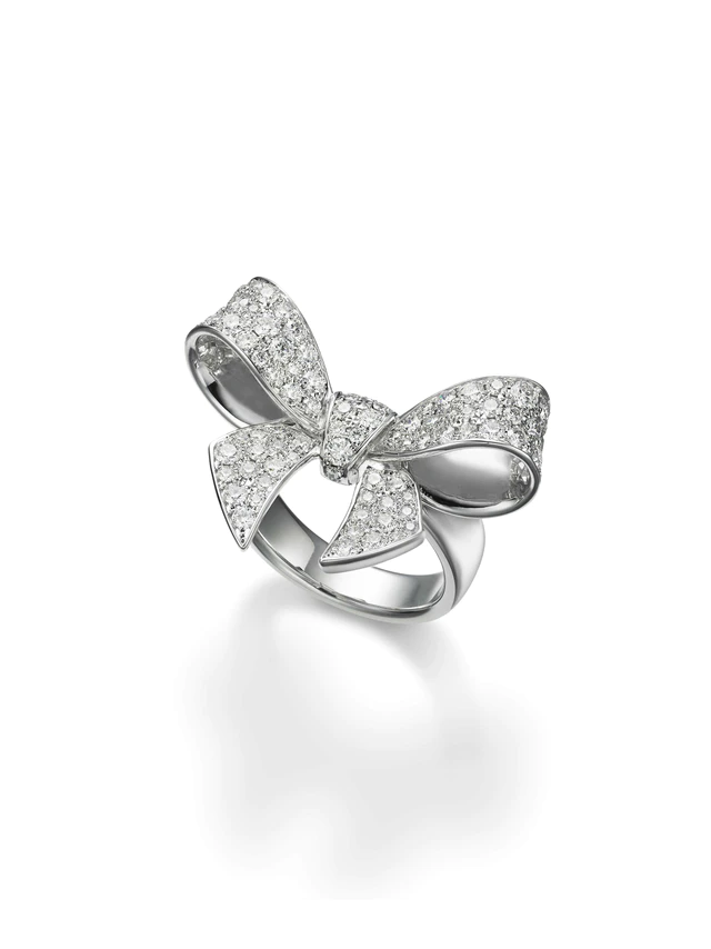 ミキモト 「Bow Charm（ボウ チャーム）」リング ダイアモンド・WGK18製　