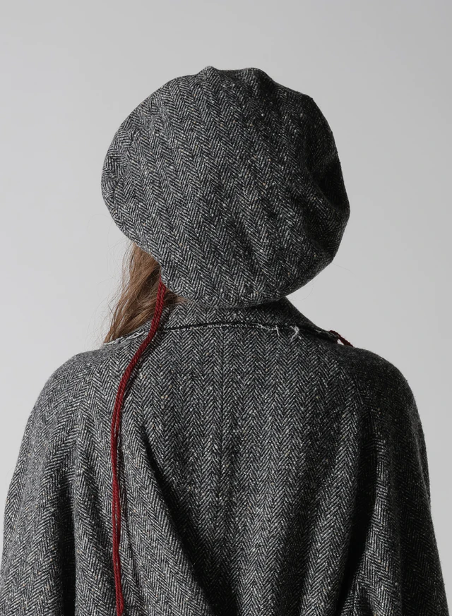 LIMI feu Autumn/ Winter 2025-26 collection ルーズクラウンキャスケット