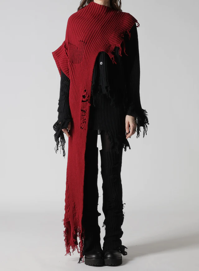 LIMI feu Autumn/ Winter 2025-26 collection ダメージド2WAYストール