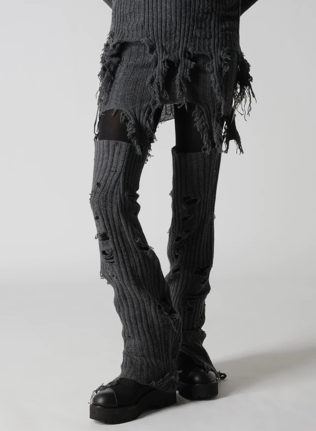 LIMI feu Autumn/ Winter 2025-26 collection ダメージドルーズウォーマー(グレー)