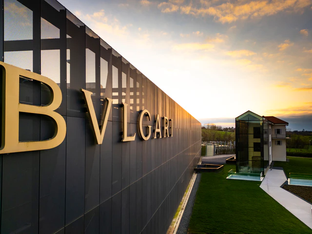 ブルガリ 初のジュエリースクール「スクォーラ ブルガリ（SCUOLA BVLGARI）」を開校