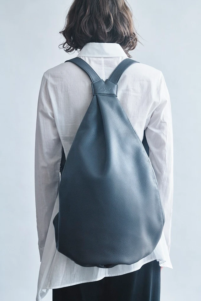 ヨウジヤマモト discord Yohji Yamamoto、2025-26秋冬コレクションの最新作 Y BODYBAG(S) / Y BODYBAG / Y BACKPACK