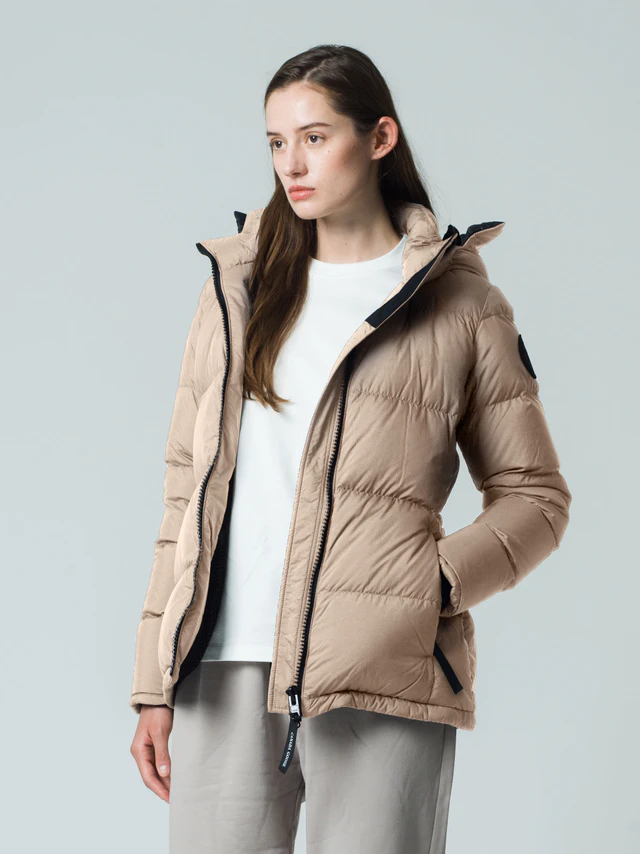 カナダグース 京都店5周年記念、定番パーカを磨き上げた日本限定2