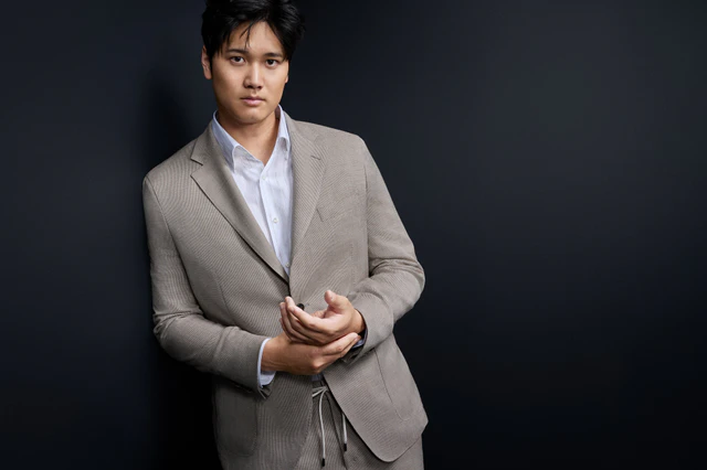 【新品半額以下】BOSS トラベルテック機能性ジャケット　大谷翔平アンバサダー 新品半額以下】BOSS トラベルテック機能性ジャケット 大谷翔平