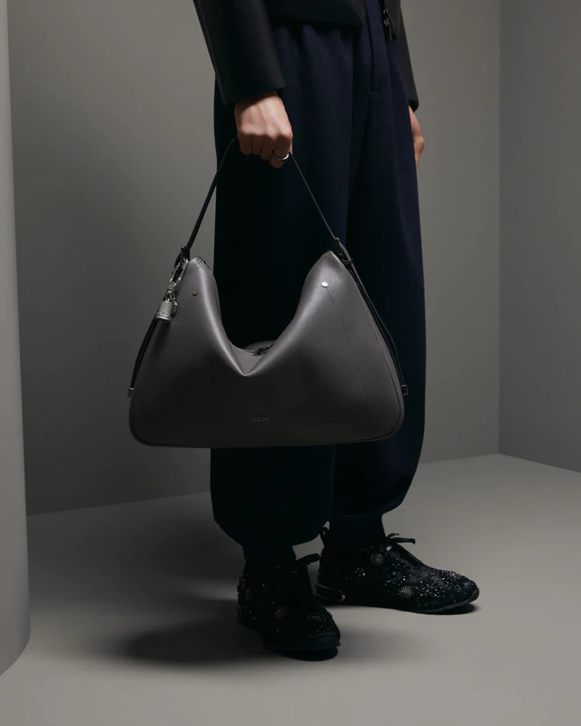 【廃盤品】✨上美品✨☘️ディオール☘️✨ハンドバッグ✨肩掛け✨ヴィンテージ✨本革✨ ディオール(Dior)ディオール ミスディオール Midi ショルダー