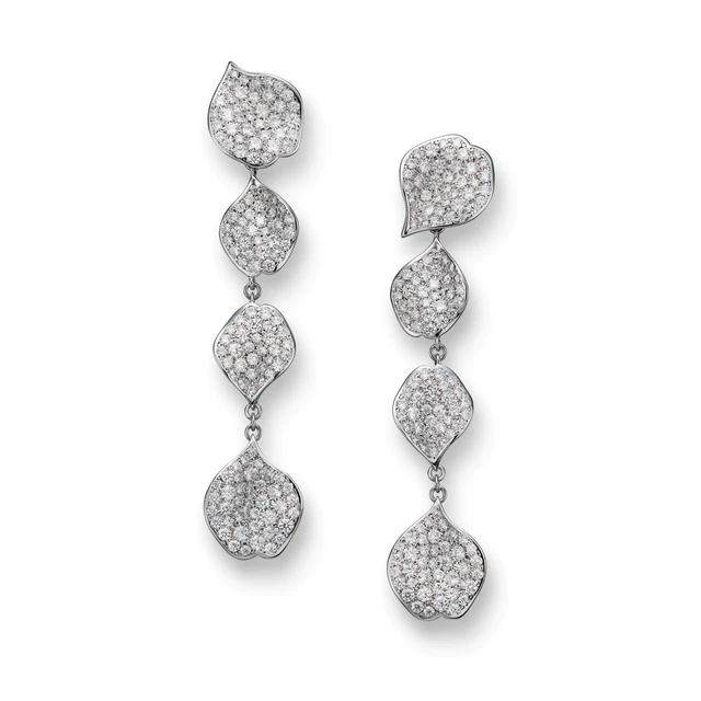 ミキモト「Les Petales Place Vendôme Roses」ピアス ダイアモンド WGK18製