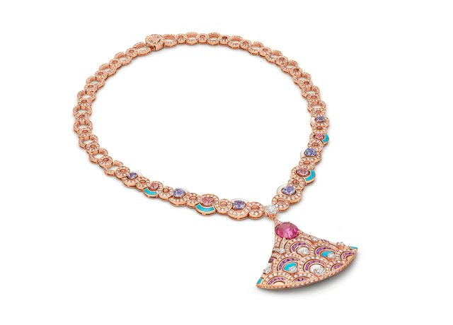 ブルガリ ネックレス ポリクロマ コレクションより「ディーヴァ ドリーム」 PG x ターコイズ x マザー・オブ・パール x スピネル x アメシスト x DIA