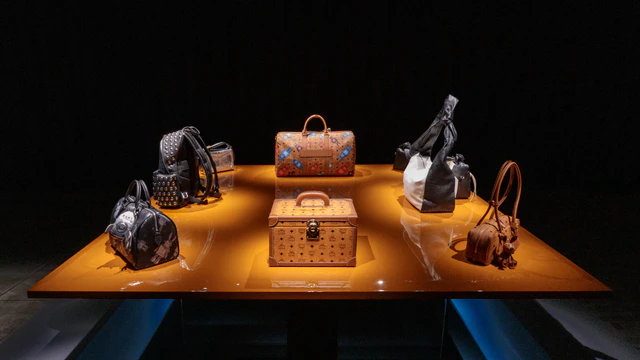 MCM、ミラノで披露した2026年春夏は“動き”がテーマの哲学的コレクション