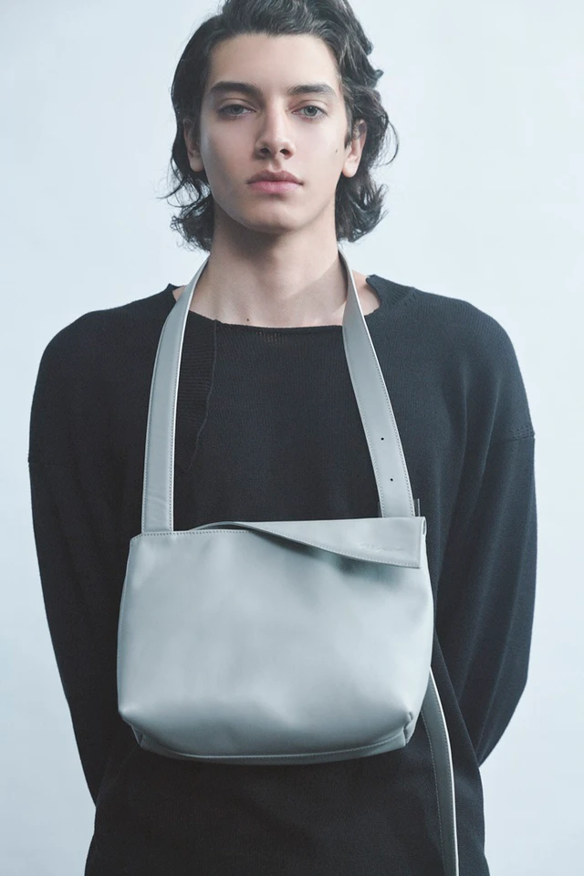 ヨウジヤマモト discord Yohji Yamamoto VEIL SHOULDER GRAY