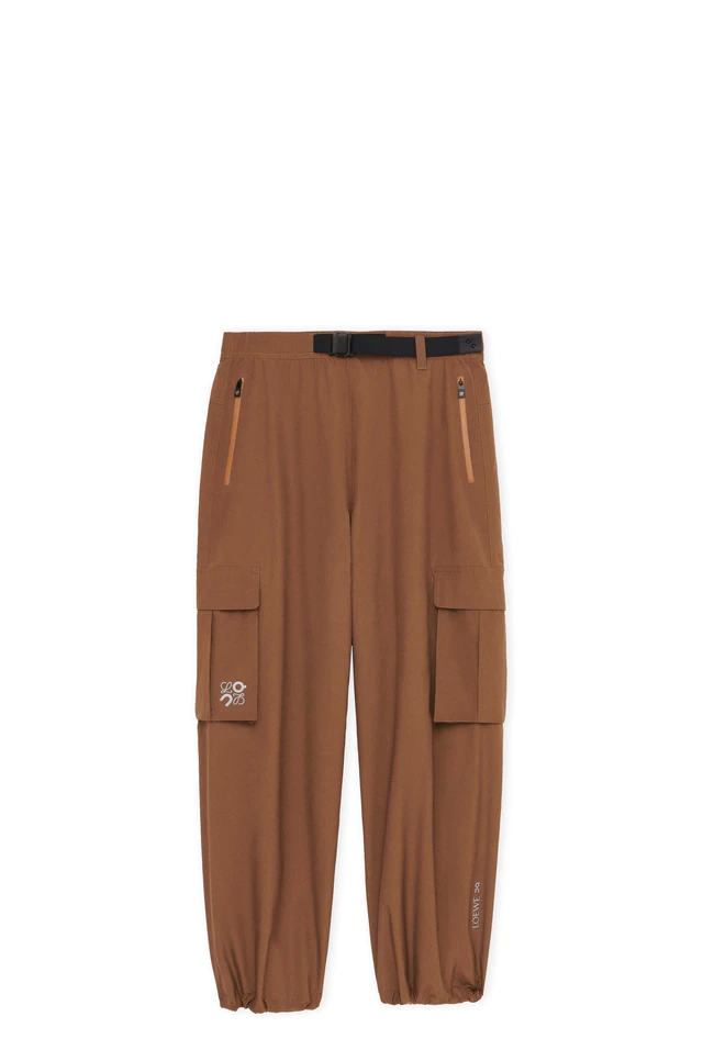 LOEWE x On カーゴトラウザーズ