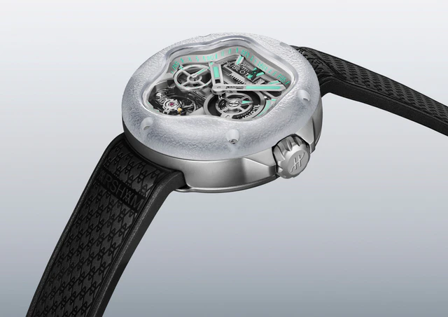 HUBLOT 「MP-17 メカ-10 アーシャム スプラッシュ チタニウム サファイア」