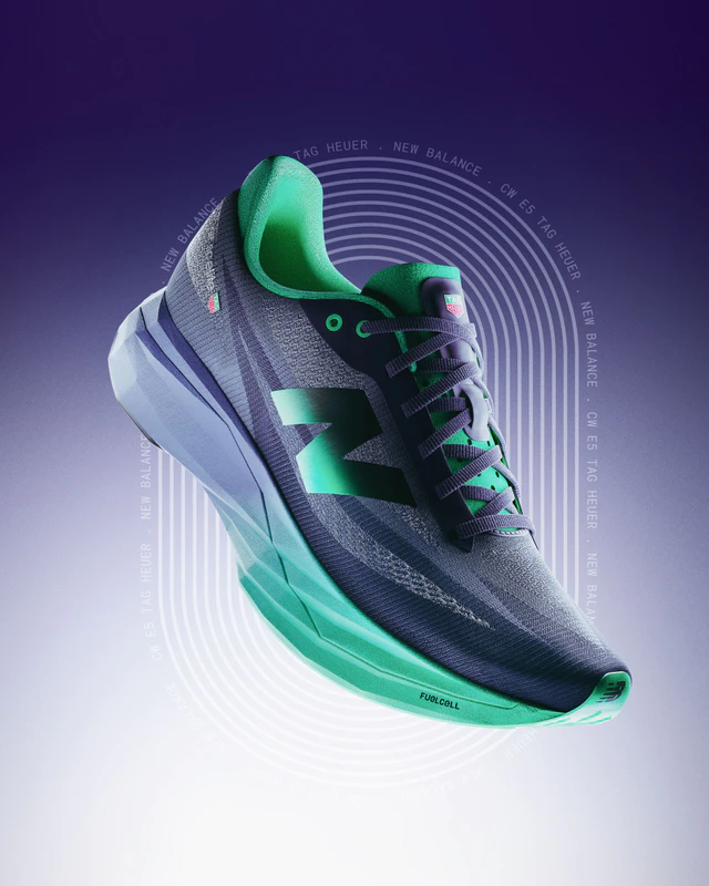 TAG Heuer × New Balance、ランナーのための未来型タイムピースとシューズ
