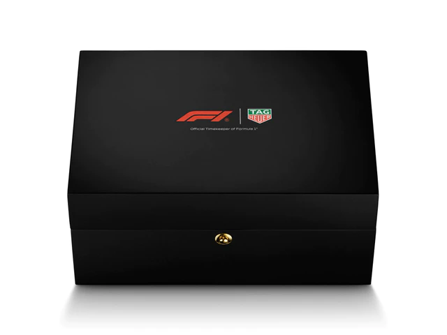 タグ・ホイヤーが祝うF1®の栄光。カレラ トゥールビヨン クロノグラフが語る“勝利の美学”