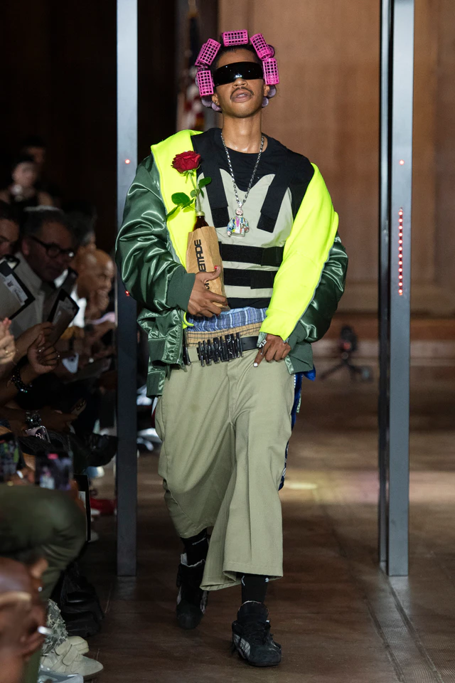 レイバン ネクストジェネレーション コレクション Ultra Wrap 002