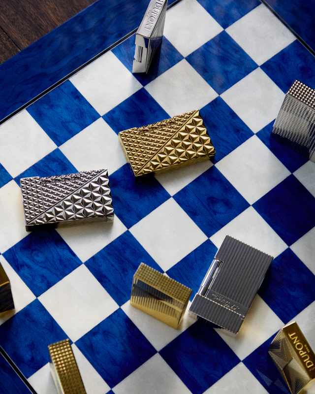 エス・テー・デュポンが直営店で名入れ無料キャンペーンを開催、特別なギフトにぴったりの機会