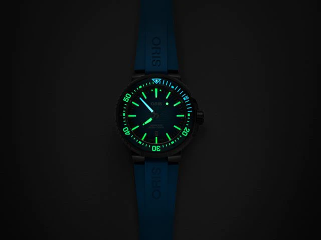 オリス Oris プロダイバーの声から生まれた「アクイス プロ 1000M