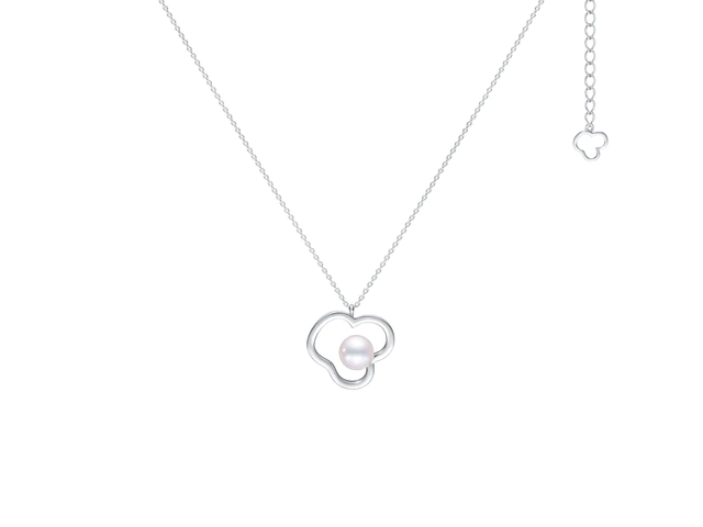 TASAKI Holiday Collection チャンツ ペンダント［18K ホワイトゴールド、あこや真珠］