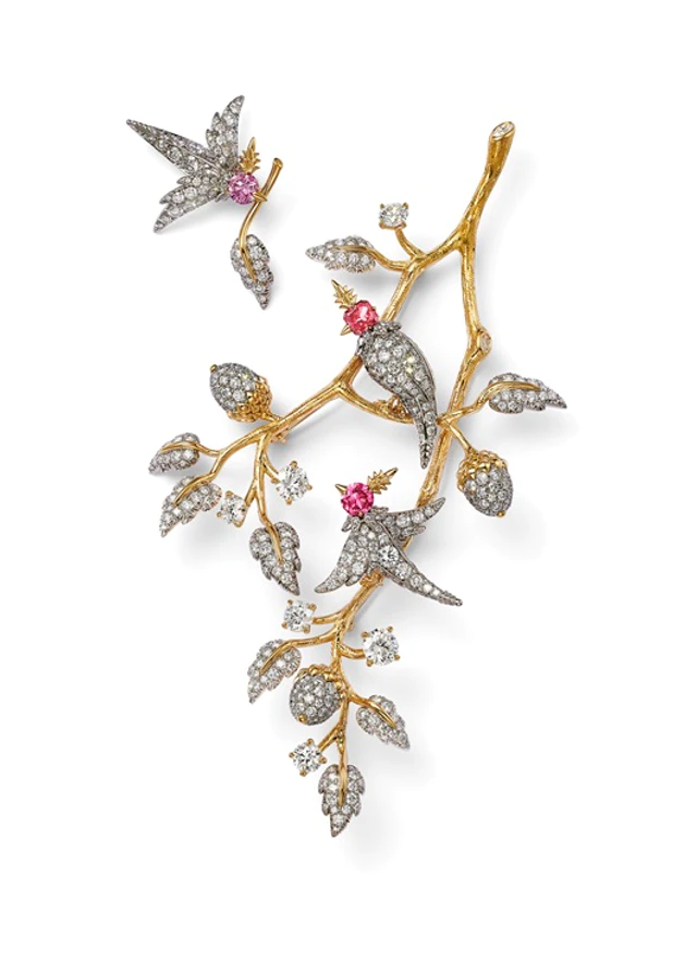 ティファニー、クラフトマンシップの頂点を再定義する2つの受賞作