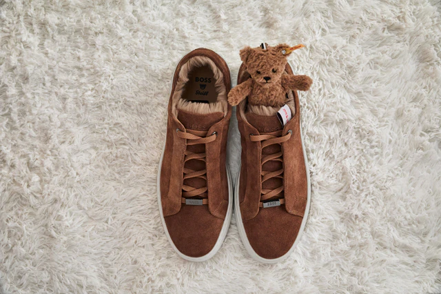 冬のスタイルに温もりを添える「BOSS × Steiff」