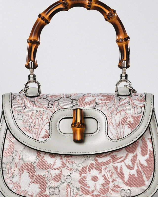 グッチとHOSOOが紡ぐGucci Nishijin第4章、西陣織とバンブーハンドルが