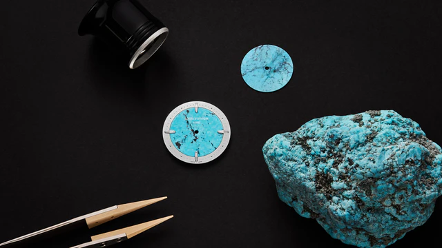 ルイ・ヴィトン「エスカル」が語る旅の真髄、装飾石ケースとサフィアーノストラップが彩る特別な時間