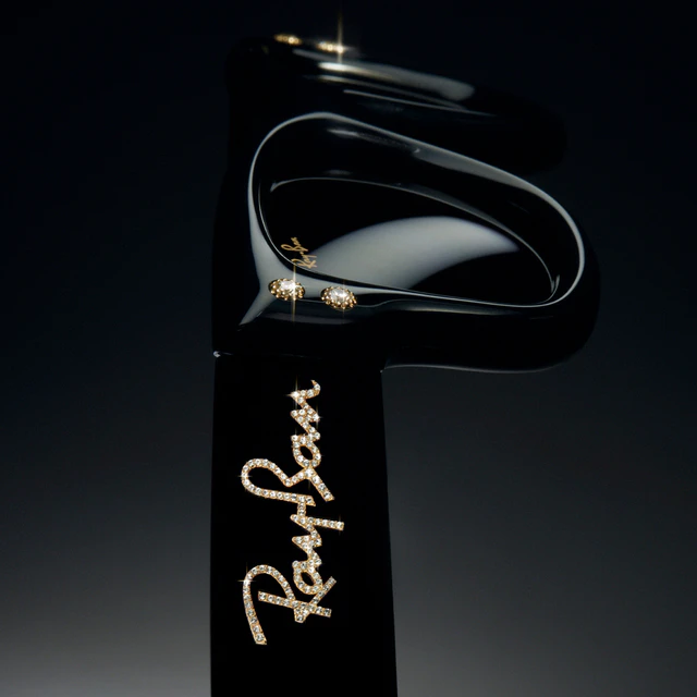 レイバン × #エイサップ・ロッキー WAYFARER PUFFER DIAMOND EDITION