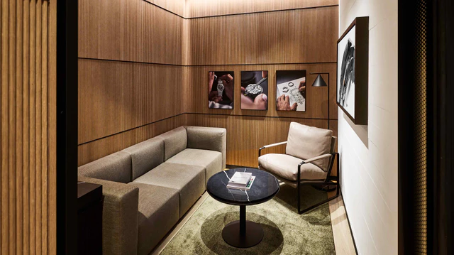 IWC シャフハウゼンが銀座三越に新章を刻む、タイムレスな名作と現代的インテリアが出会うブティック