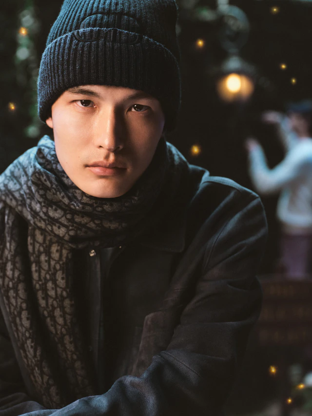 ディオール メンズクリスマス特集、トレックやデイリーバッグで楽しむ冬のスタイルとギフト選び