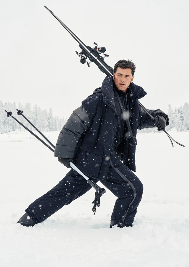 ジョルジオ アルマーニ ネーヴェ 2025秋冬、ウィメンズとメンズで魅せるモダンなマウンテンリゾートスタイル