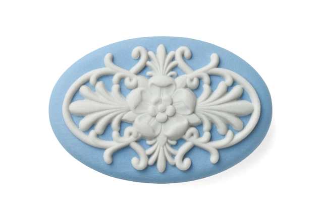 #ウェッジウッド ジャスパー製「帯留め アラベスク」