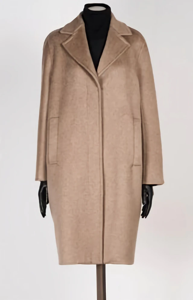 マックスマーラ 「アトリエ」コート