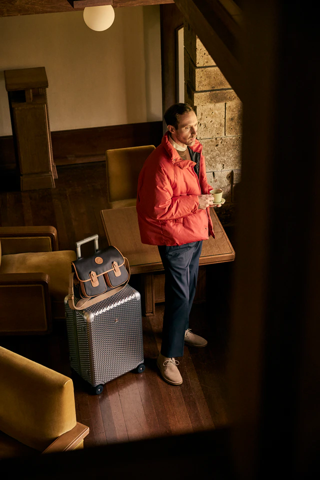 ハンティングワールド60周年、「A CLASSIC IS FOREVER」を体現するアイコン「LEATHER LUX」をアップデート