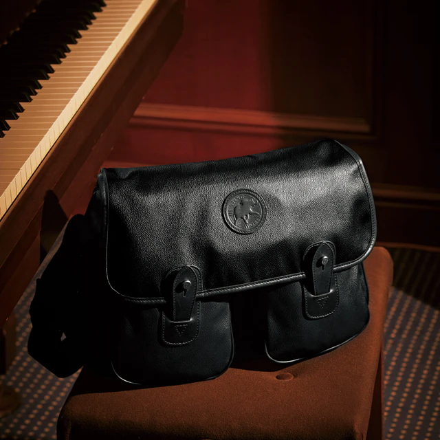 ハンティングワールドが原点回帰、「HUNTING NEW WORLD」とともに蘇る軽量版「LEATHER LUX」