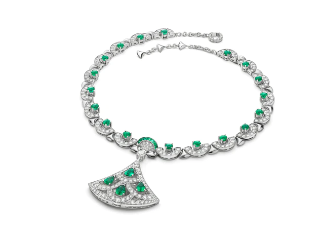 ネックレス 「ディーヴァ ドリーム」 WG x エメラルド x DIA