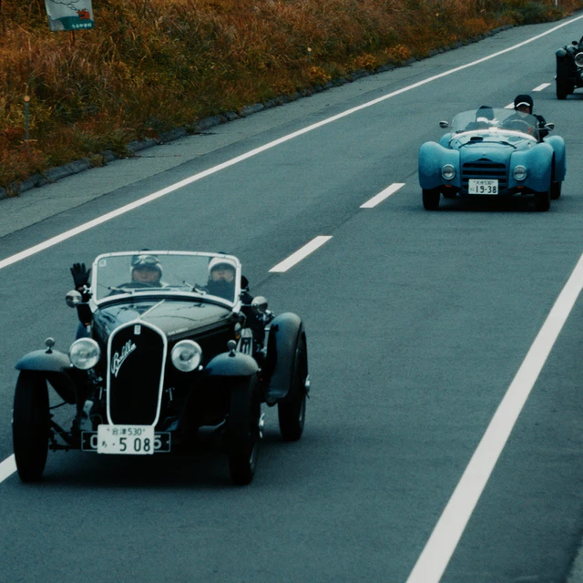 ダンヒル×ラリーニッポン2025、九州の歴史的風景とクラシックカーが紡ぐ旅に伊藤英明が参加する理由